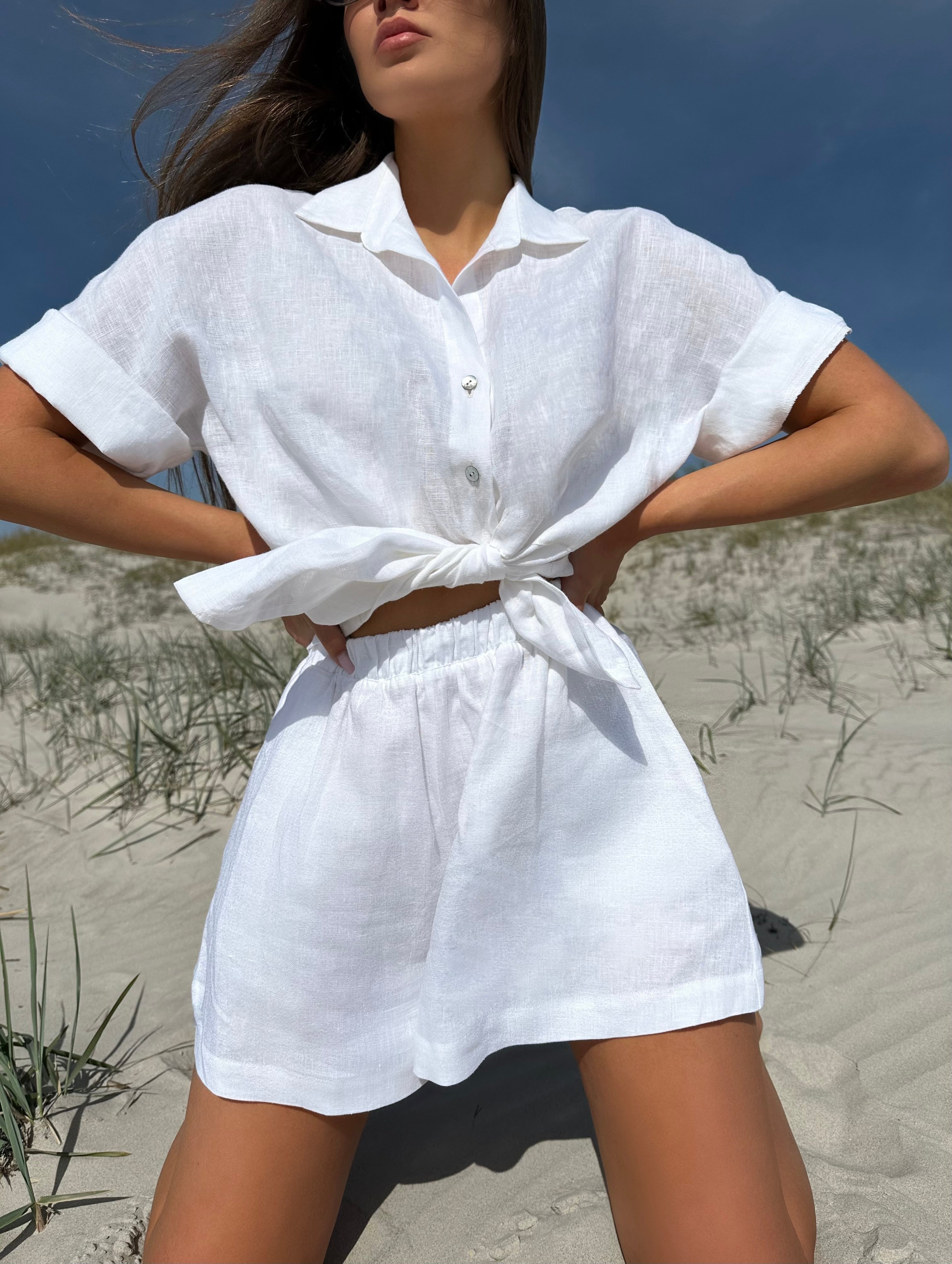 Linen shirt with short sleeves